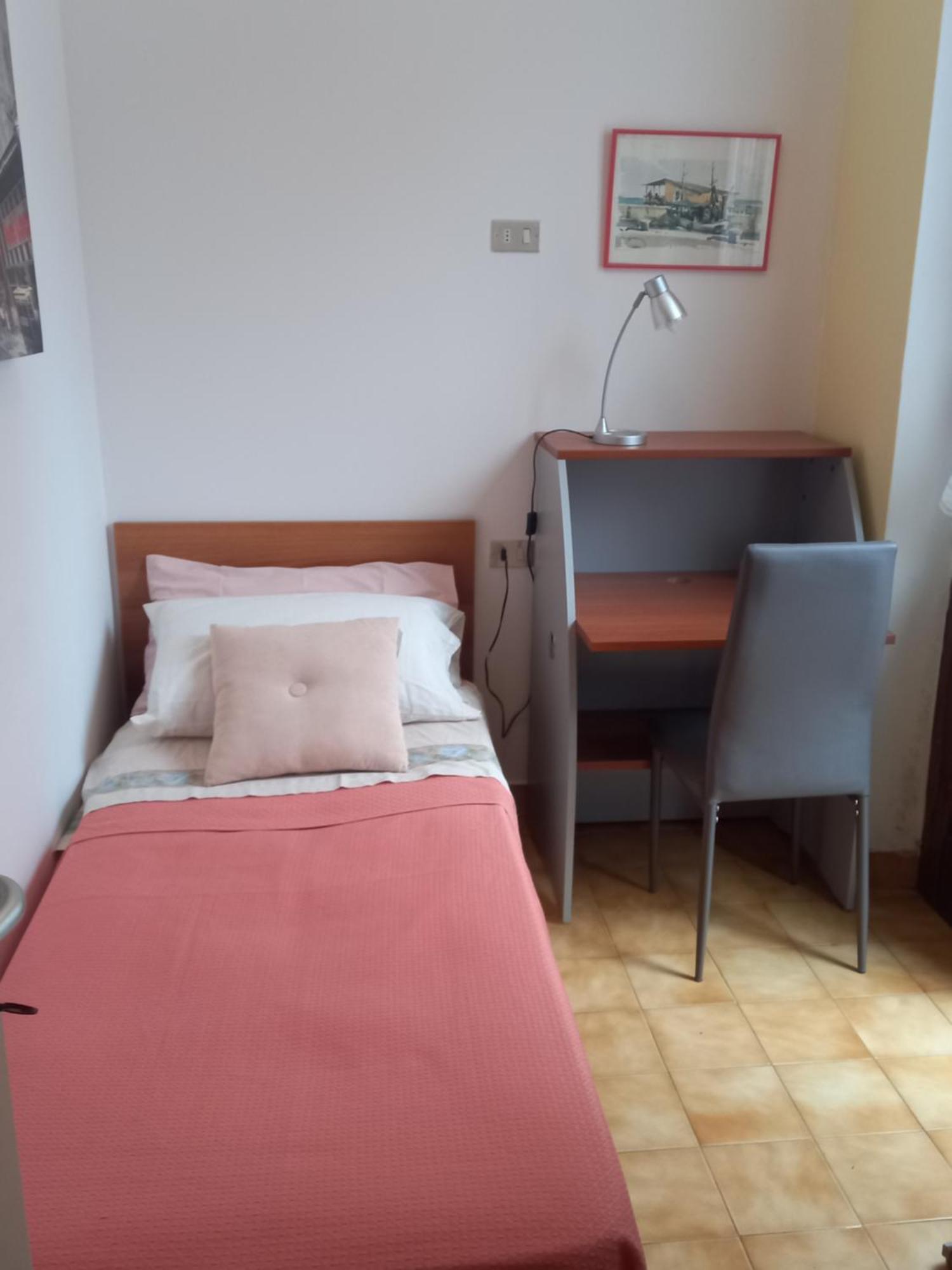 Meridian House Lecco Buitenkant foto